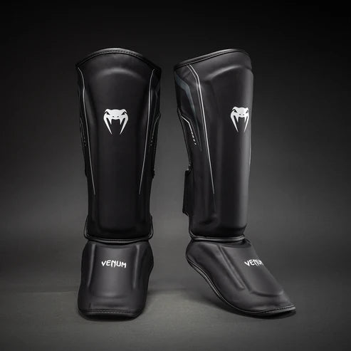 Espinilleras Venum Streamline - Negro/Blanco