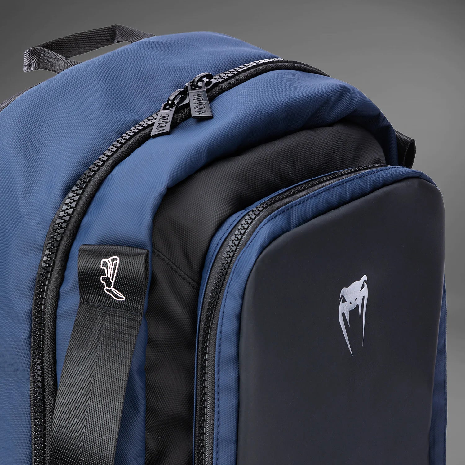 Mochila Venum Evo 2 (20-25L) - Negro/Azul