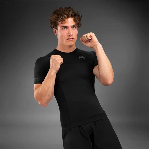 Rashguard de manga corta  Venum G-Fit Air - Negro