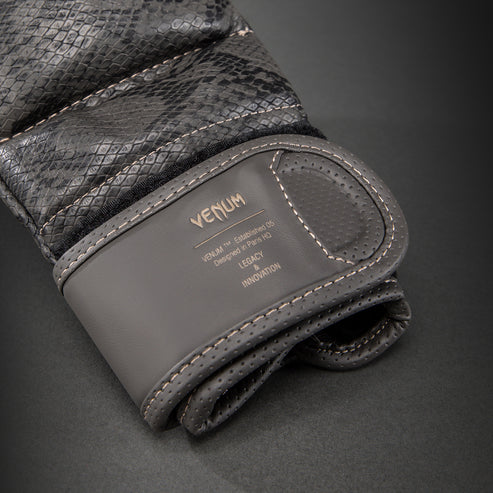 Guantes de sparring MMA Venum Impact Evo Scales - Gris oscuro
