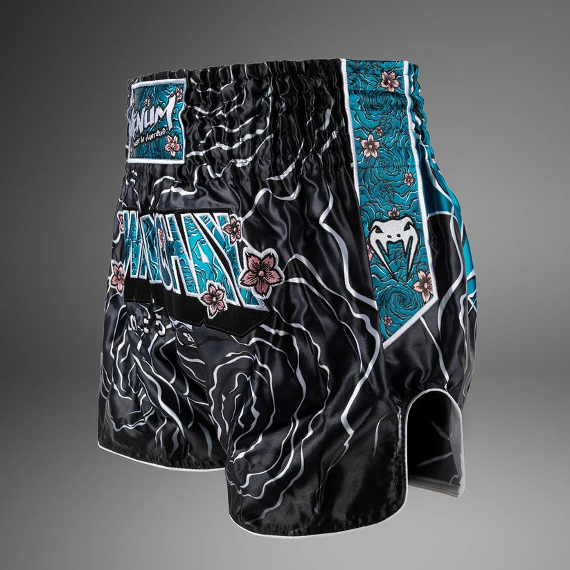 Short de  Muay Thaï Venum x Tawanchay Negro/Blanco