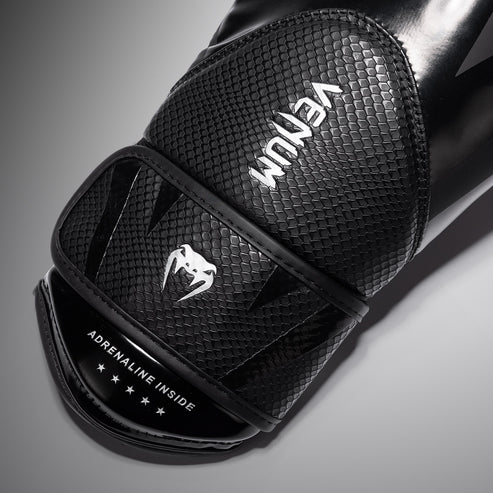 Guantes de boxeo Venum Challenger 4.0 Scales - Negros