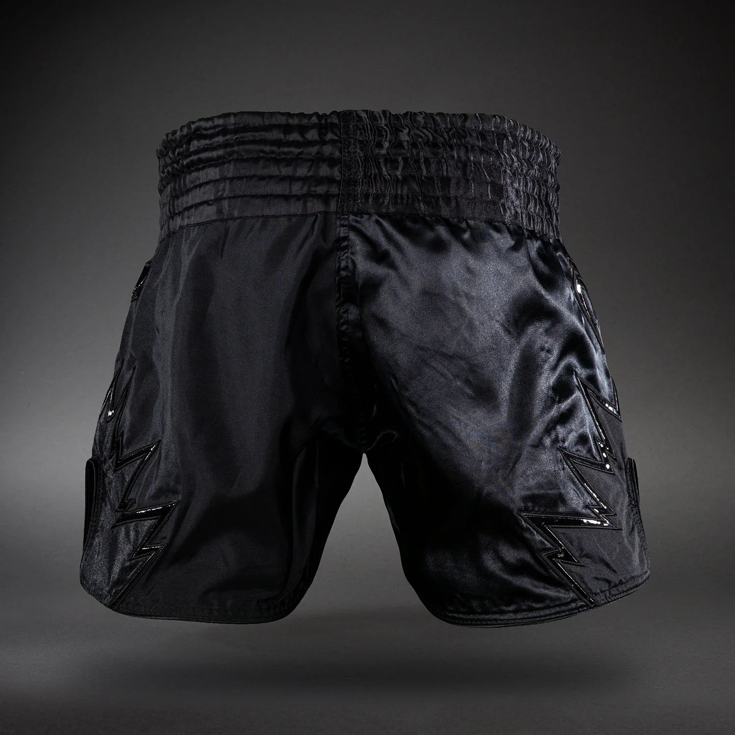 Shorts de Muay Thai Venum Inferno 2.0 - Negro/Gris